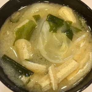 定番！基本のお味噌汁　わかめ・油揚げ・大根のみそ汁